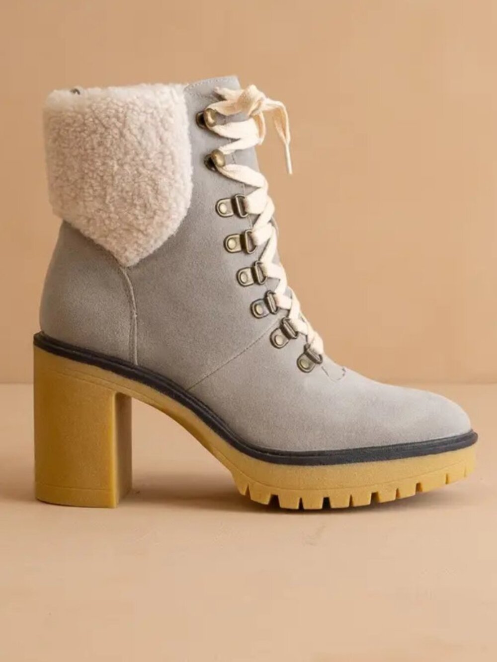 Oasis Society Madilyn Grey Platform Shearling Lace Up Fall Boots NEW
